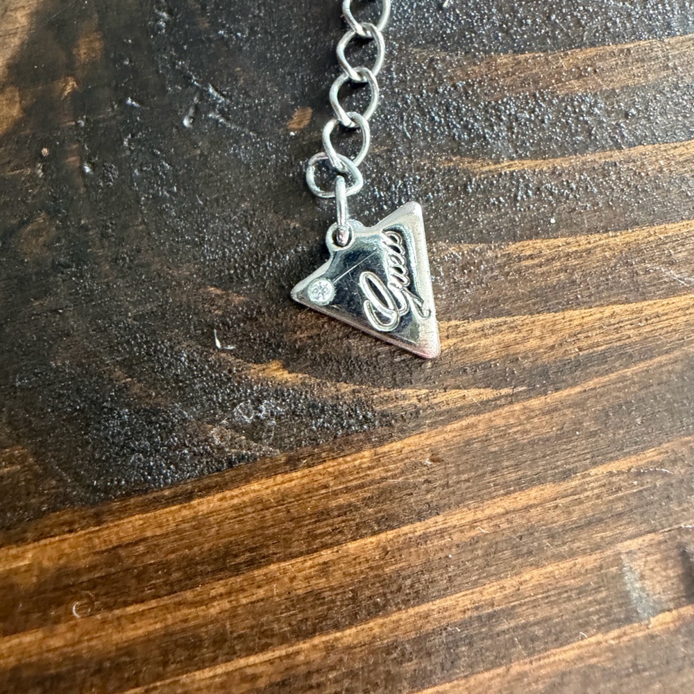 Guess Silver Tone Necklace with Chunky Charm Pendants and Chain with Ribbon 16” - Picture 4 of 12